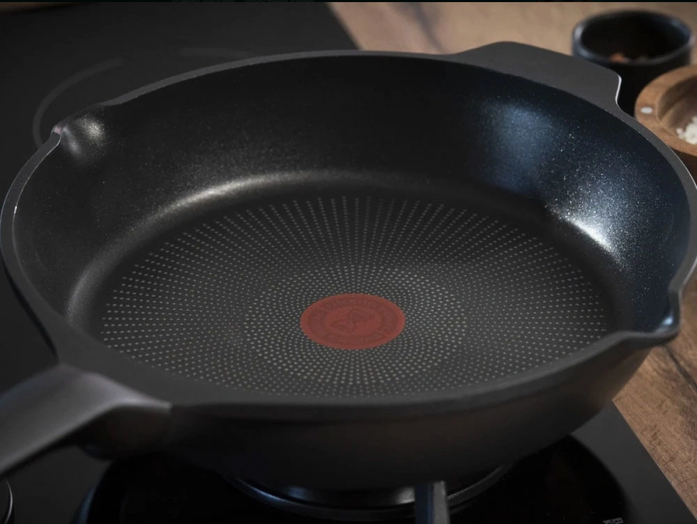 Chảo đúc chống dính Tefal Robusto 20cm E2490244/ 22cm E249034 / 24cm E2490444 / 26cm E2494044