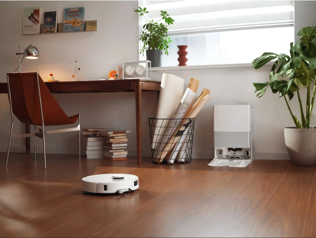 Robot hút bụi lau nhà Roborock QRevo C Pro (QRRCP02-00) Trắng/Đen