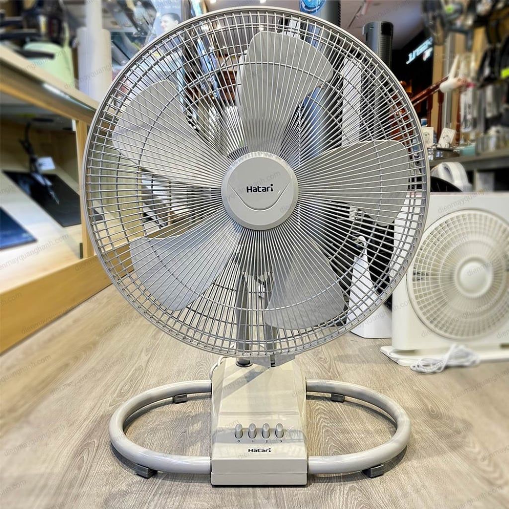 [Hỏa tốc] Quạt Thái Lan sàn Hatari IT22M1 - 197W - Nút nhấn