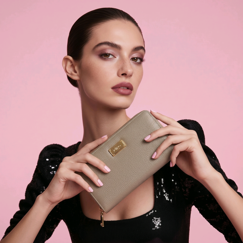 Ví nữ da thật cầm tay, ví da nam nữ nhiều ngăn, đựng vừa passport tích hợp công nghệ RFID Blocking IDIGO FW1 - 4311