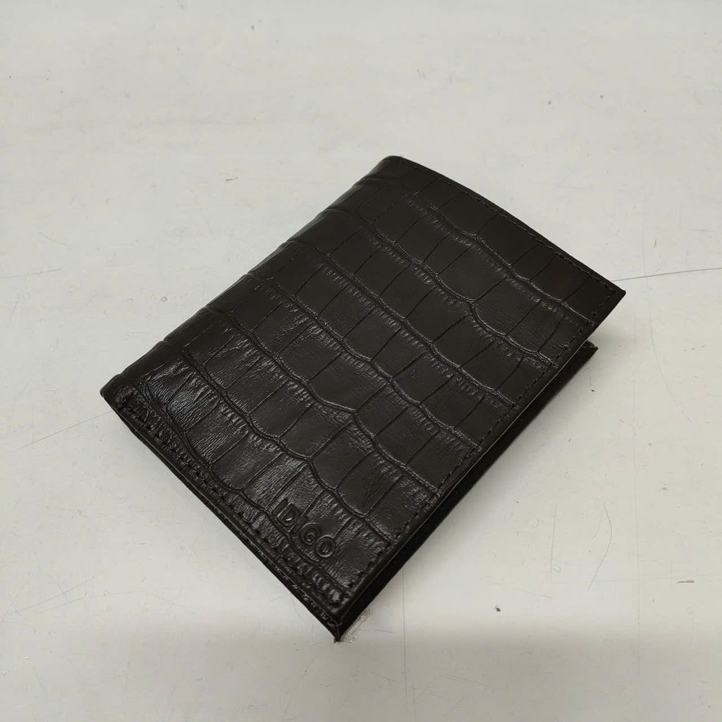 Ví nam da bò phom chữ nhật đứng lịch lãm, ví nam cầm tay họa tiết vân cá sấu IDIGO MW1 - 4329