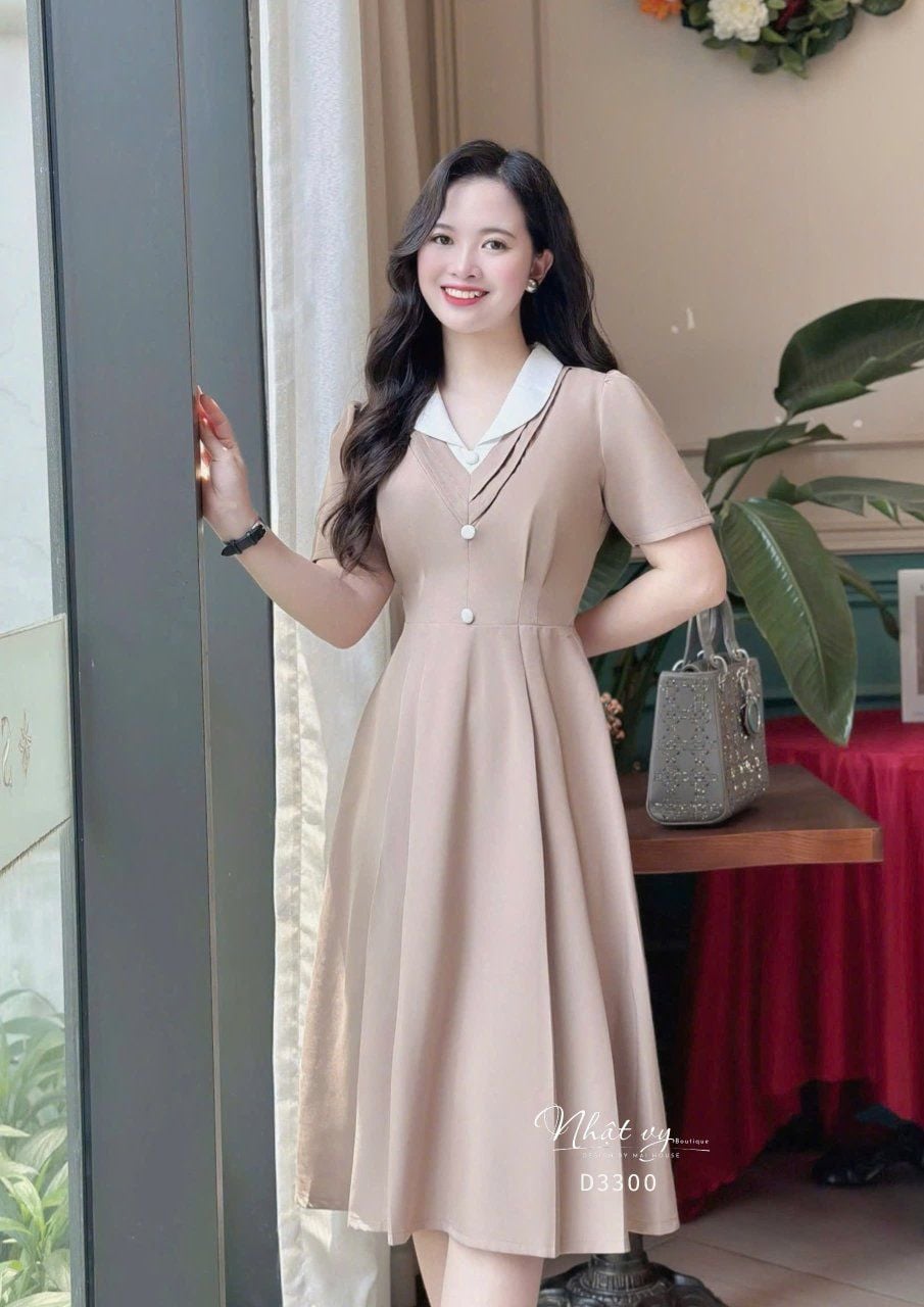  Đầm dáng xoè cổ V xếp ly phối bèo cổ - D3300 