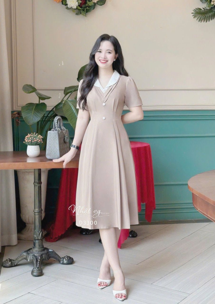  Đầm dáng xoè cổ V xếp ly phối bèo cổ - D3300 