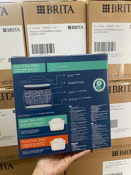 Bình lọc nước BRITA Style Essential Sand 2.4L (có sẵn 1 lõi lọc Maxtra Pro 150L)