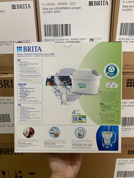 Bình lọc nước BRITA Style Eco Sea Green 2.4L (có sẵn 3 lõi Maxtra Pro 150L)