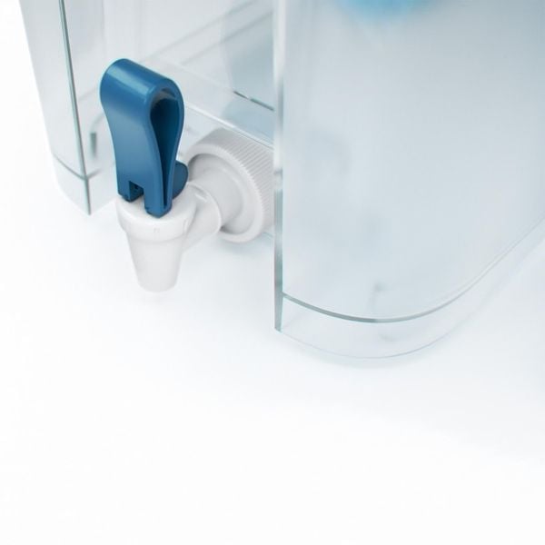 Bình lọc nước BRITA Flow 8.2L (có sẵn 1 lõi lọc Maxtra Pro 150L)