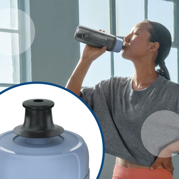 Bình lọc nước BRITA Active Dark Blue 600ml (có sẵn 2 đĩa lọc Micro Disc)