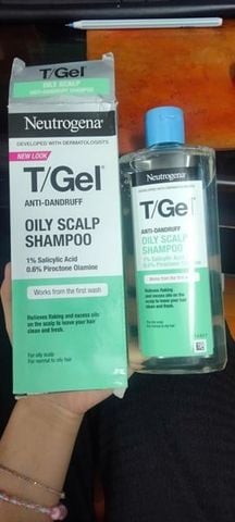 [CẬN DATE] Dầu gội đầu Neutrogena T/Gel Oily Scalp Anti-Dandruff Shampoo 250ml T4.27(Bill Anh)