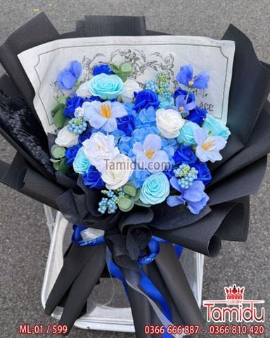 Bó Hoa Sáp Mix Màu tone xanh coban huyền bí