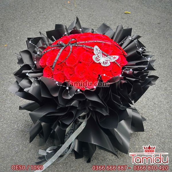 Bó Hoa Hồng Sáp Ecuador Tròn 50 Bông Gói Kiểu Công Chúa