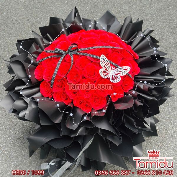 Bó Hoa Hồng Sáp Ecuador Tròn 50 Bông Gói Kiểu Công Chúa