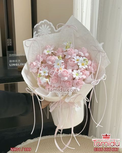Sweet Love – Nụ Hồng Pume Sáp x Cúc Mi | Bó Hoa Sáp Hồng Pastel