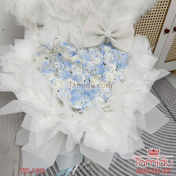 Bó 50 Bông Hoa Hồng Sáp Xanh Galaxy – Tình Yêu Vĩnh Cửu & Độc Đáo