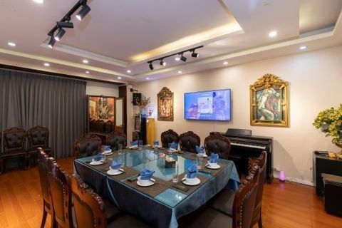 Hoàng Long Tửu - 53 Trung Hòa