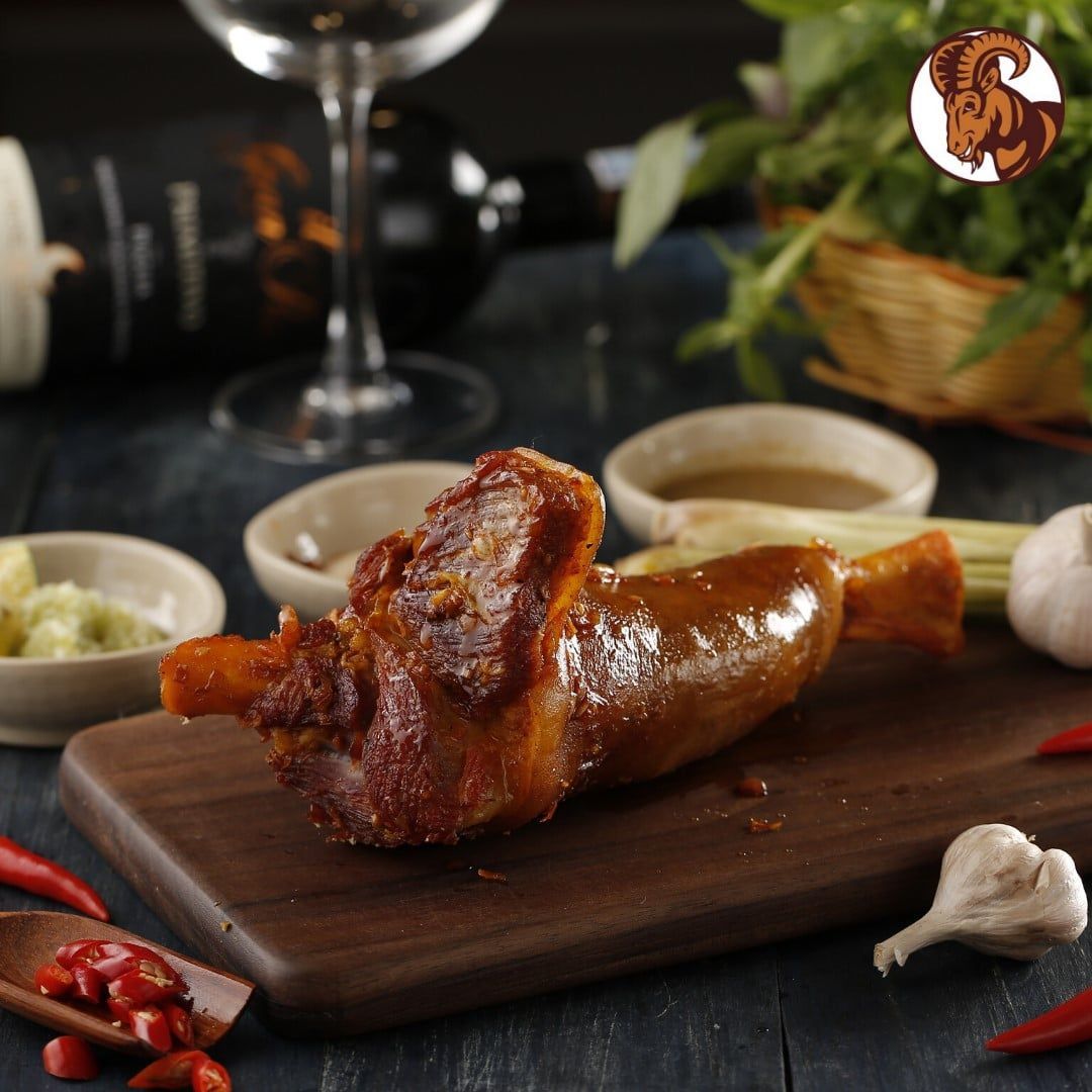 Quán Nhậu Tuấn Râu - 59 Yên Lãng