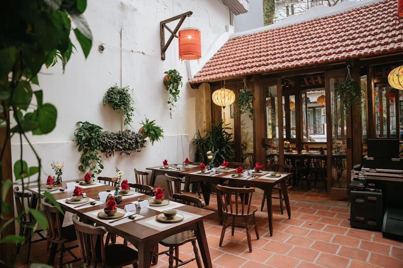 May De Cuisine - 107 Mã Mây