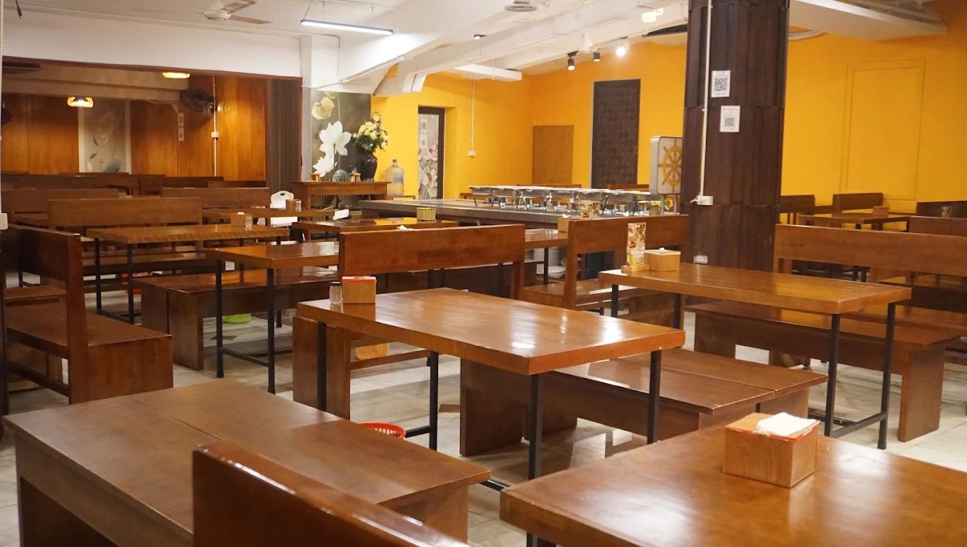 Tịnh Thực Quán - 43A Nguyên Hồng