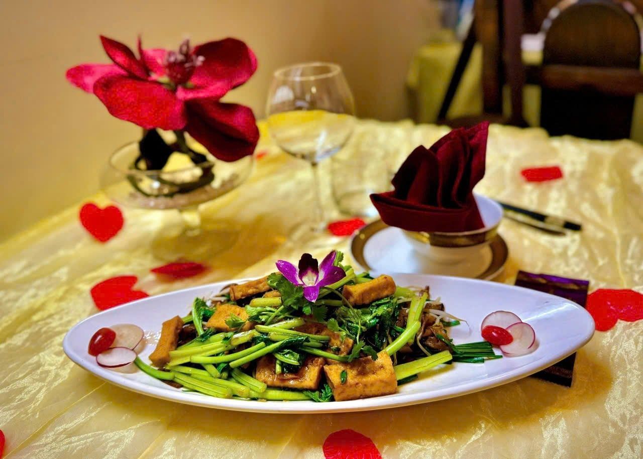 Nhà Hàng VSIP - 4/8F Bùi Hữu Nghĩa