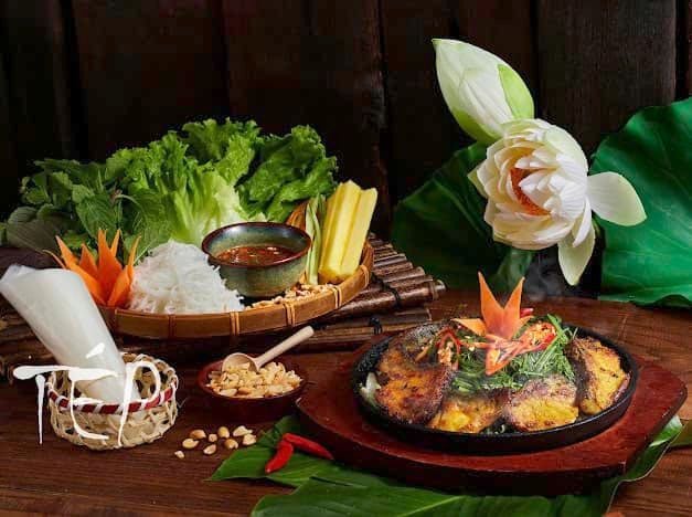 Tép Restaurant - 53 Hàng Gà