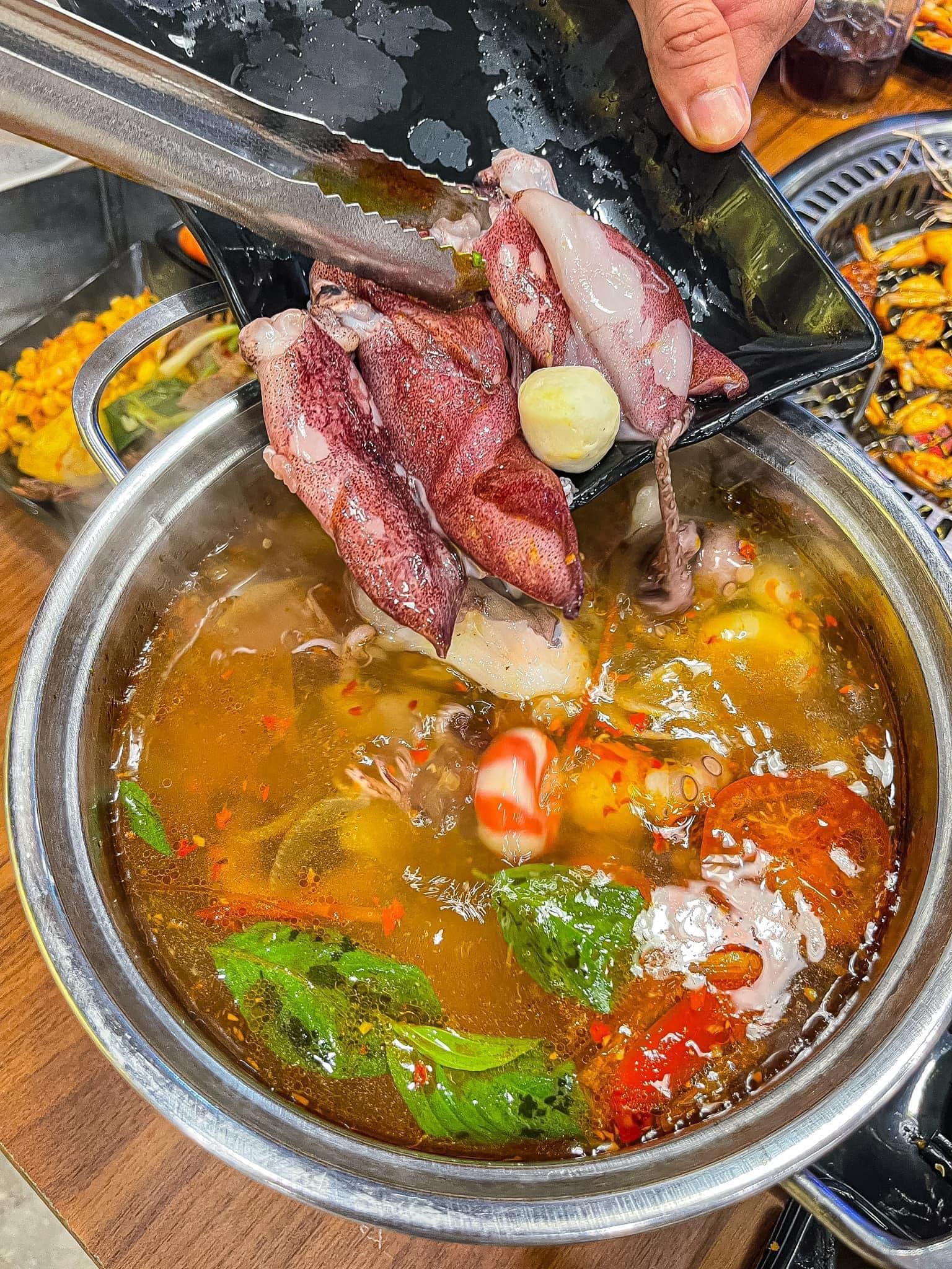 Buffet Hải Sản Mr Mộc - 30 Nguyễn Thiện Thuật