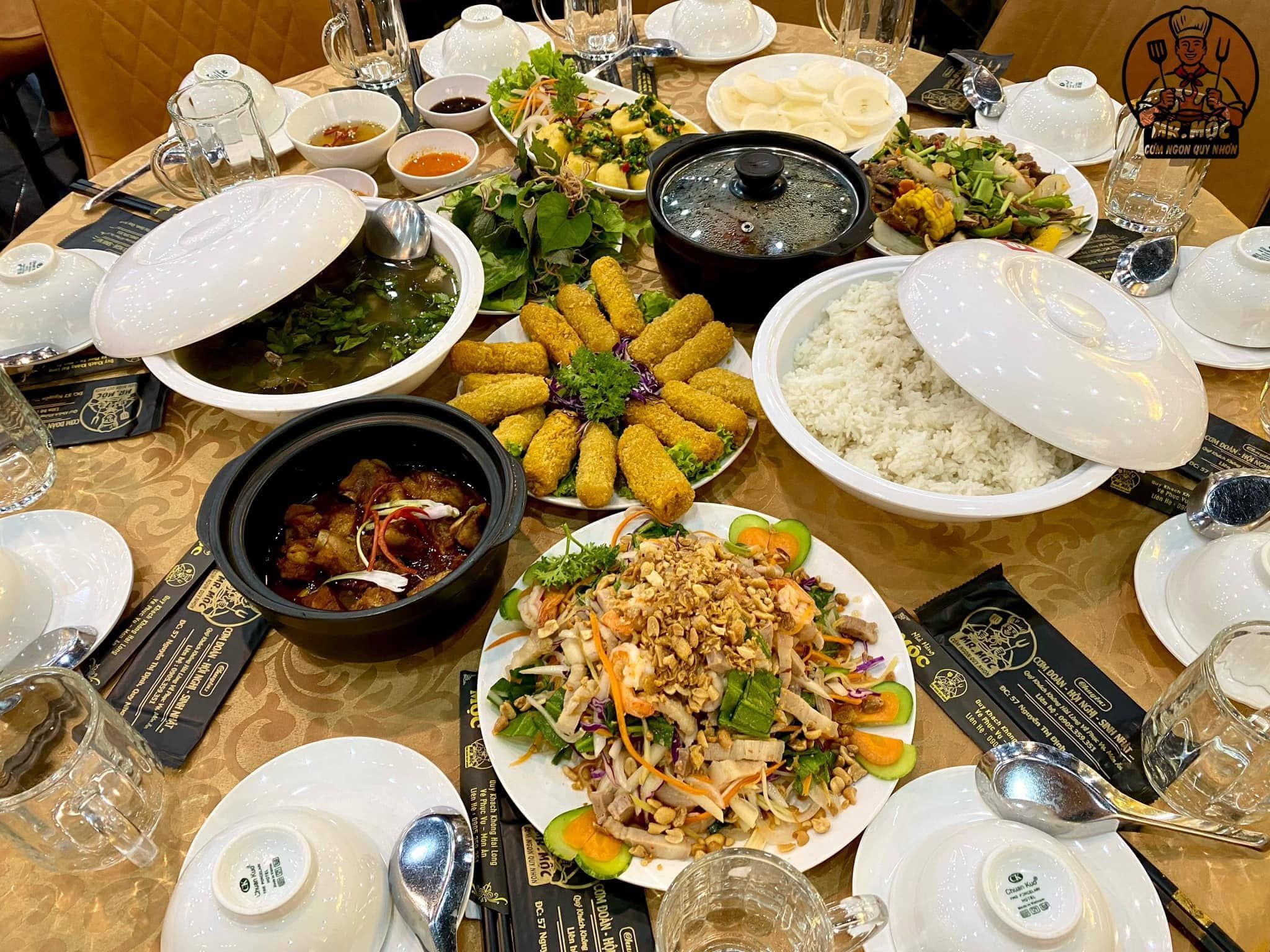 Nhà Hàng Cơm Ngon - 57 Nguyễn Thị Định
