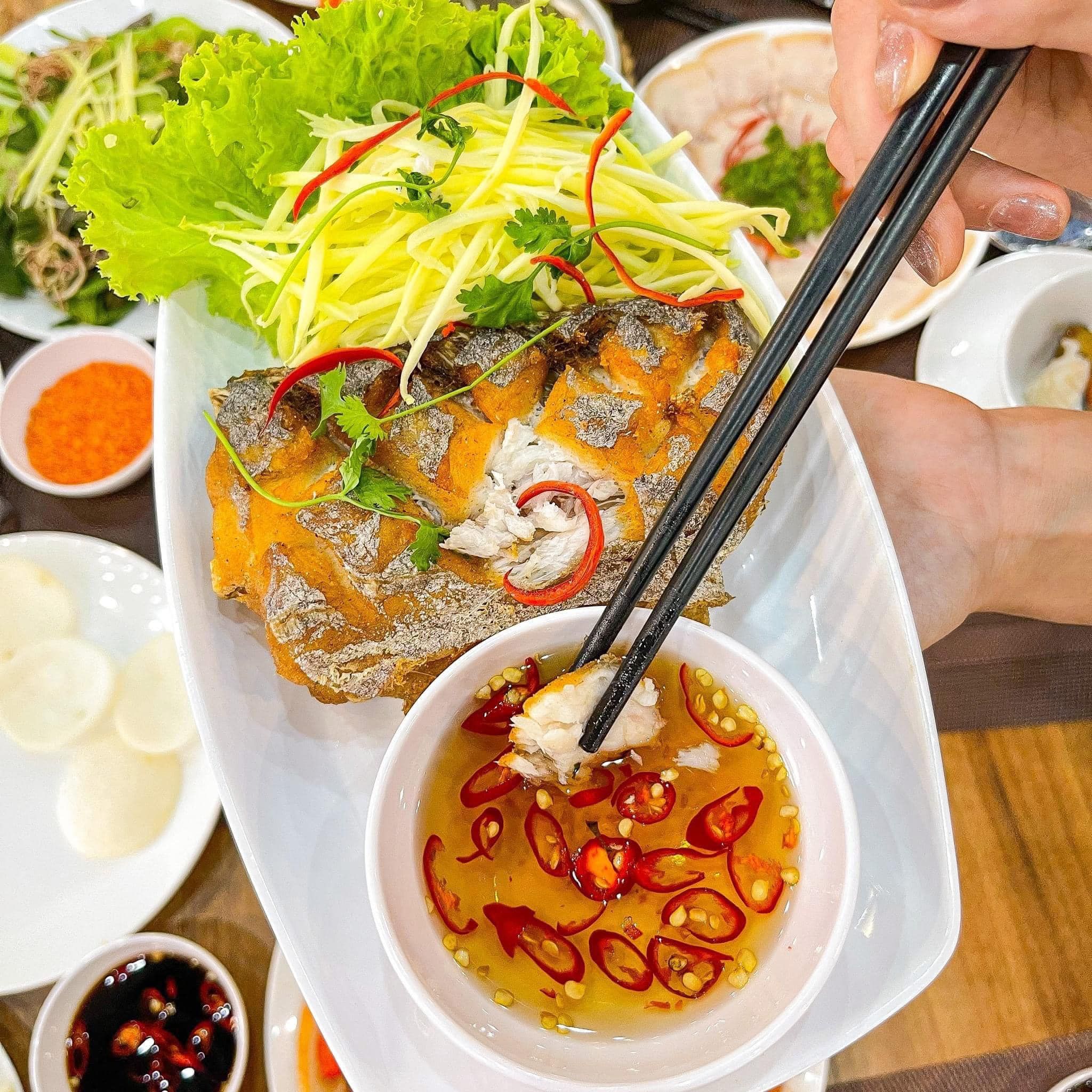 Nhà Hàng Cơm Ngon - 57 Nguyễn Thị Định