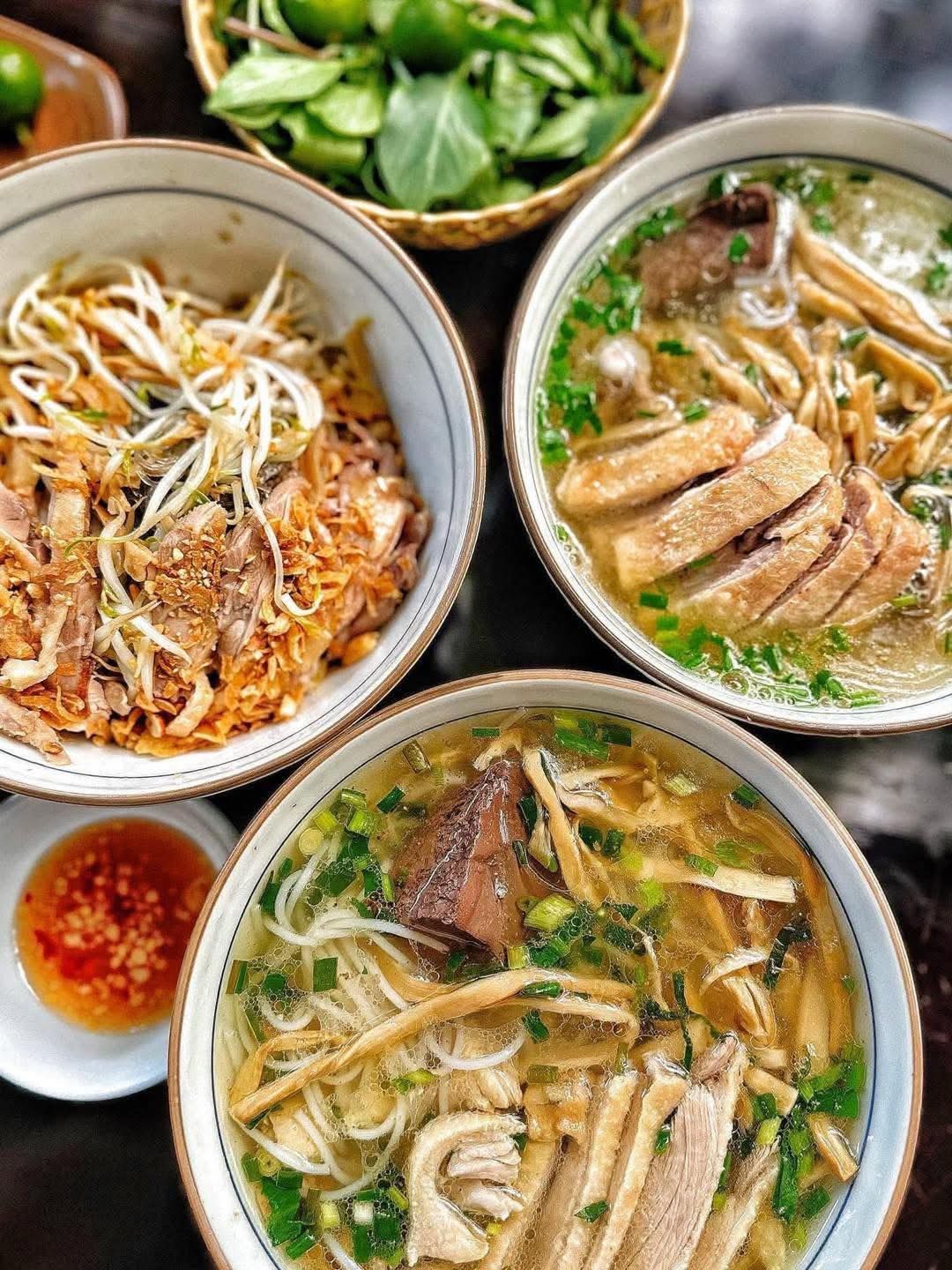 Khoa Ngan Xưa Và Nay - 15 Ngõ 15 Duy Tân