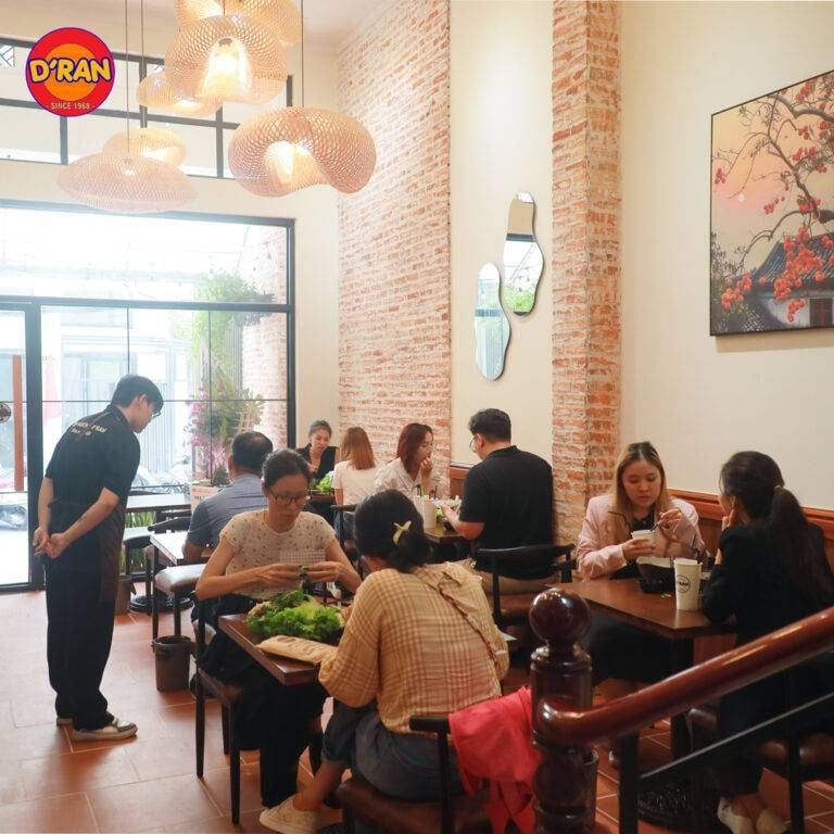 Nem Nướng D'ran - Since 1968 - 130 Phổ Quang