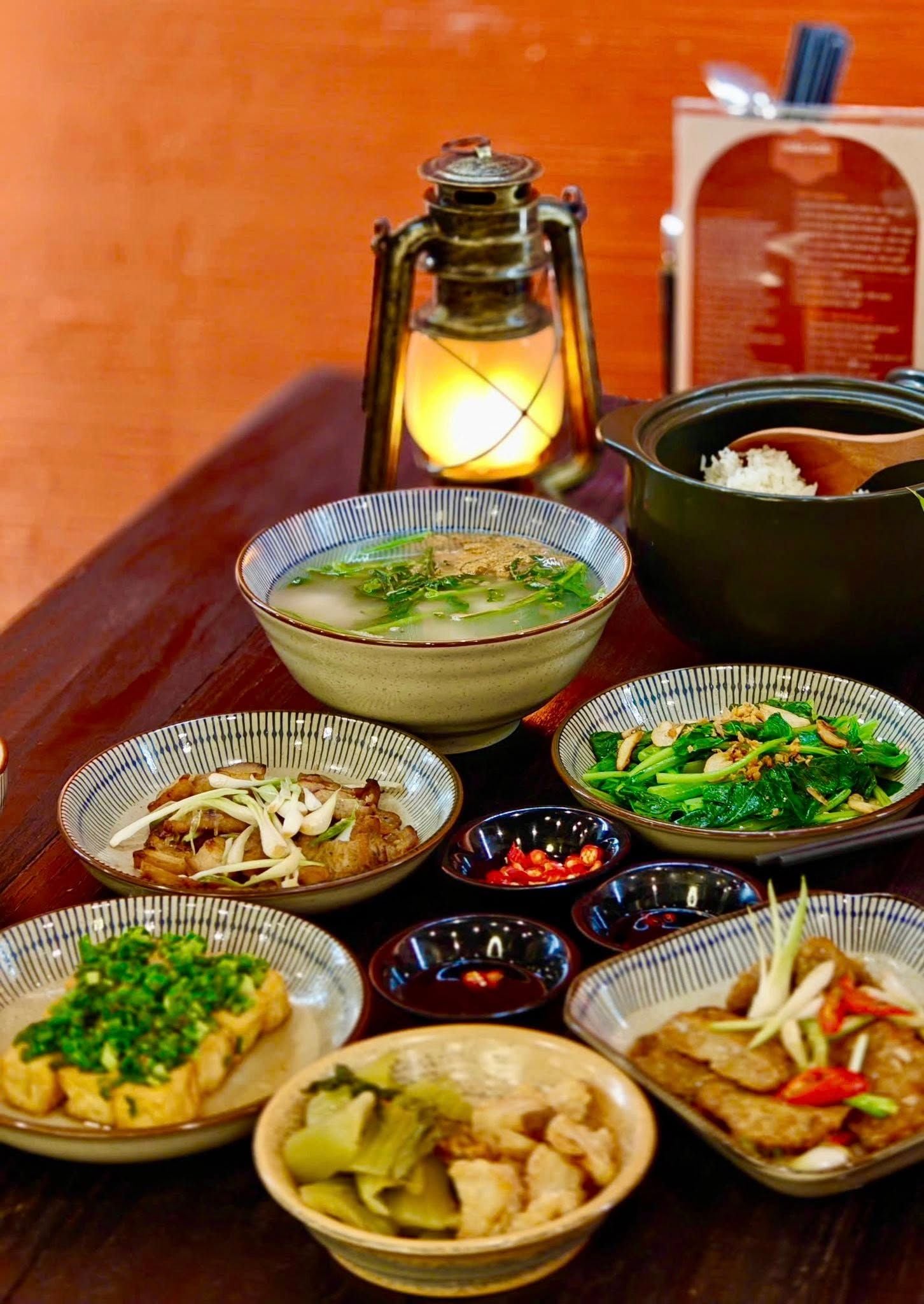 Cậu Cả - 8 Nguyễn Trung Tín