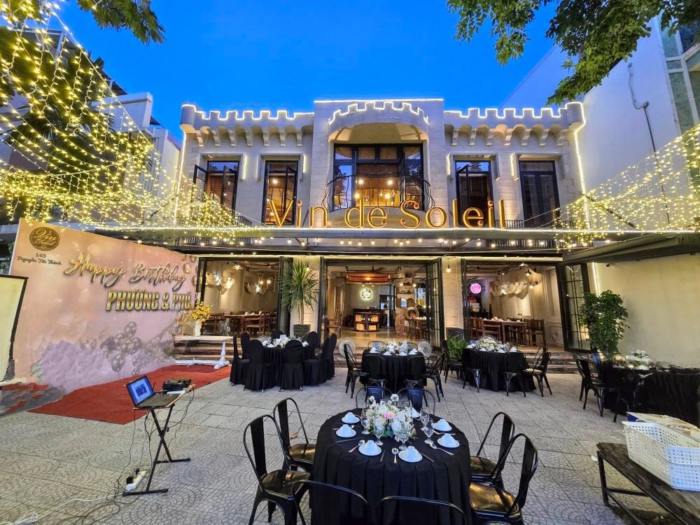 Le Soleil - 145 Nguyễn Tất Thành