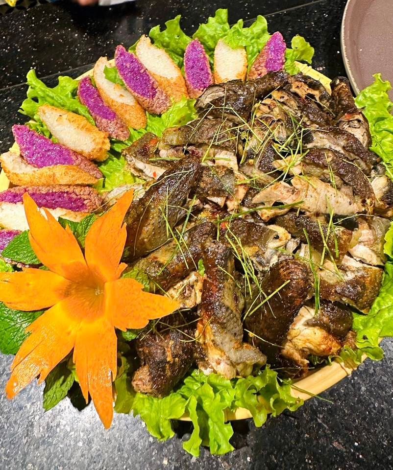 Chợ Tình Quán - 63D Fansipang