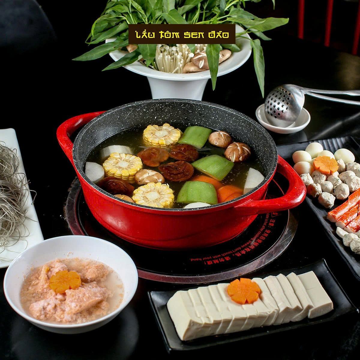 Lẩu Tôm Sen Đào - 92 Cửa Bắc
