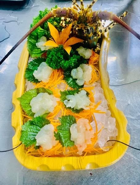 Hải Sản Xóm Vắng - BT1 - 22 Nguyễn Xuân Khoát