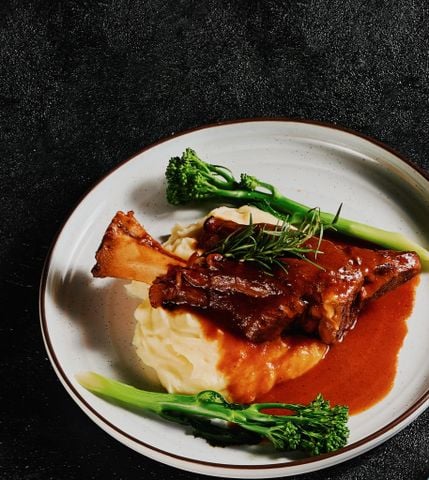 Le Soleil - 145 Nguyễn Tất Thành