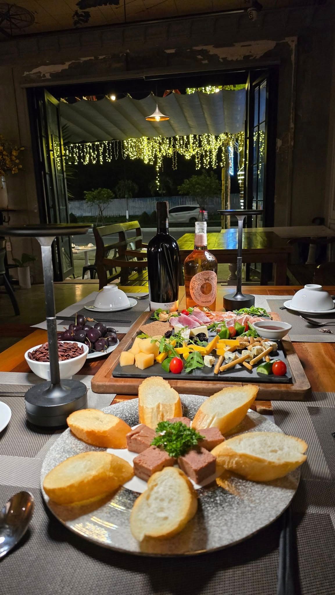 Le Soleil - 145 Nguyễn Tất Thành