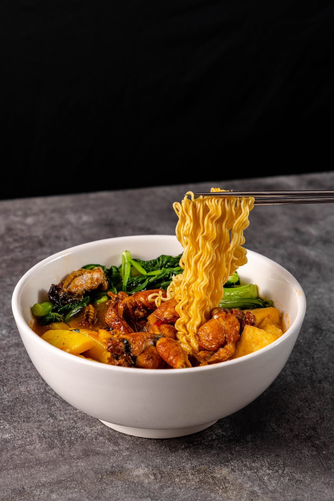 King Sushi & Lẩu - BT11 - Ngõ 8 Nguyễn Văn Lộc