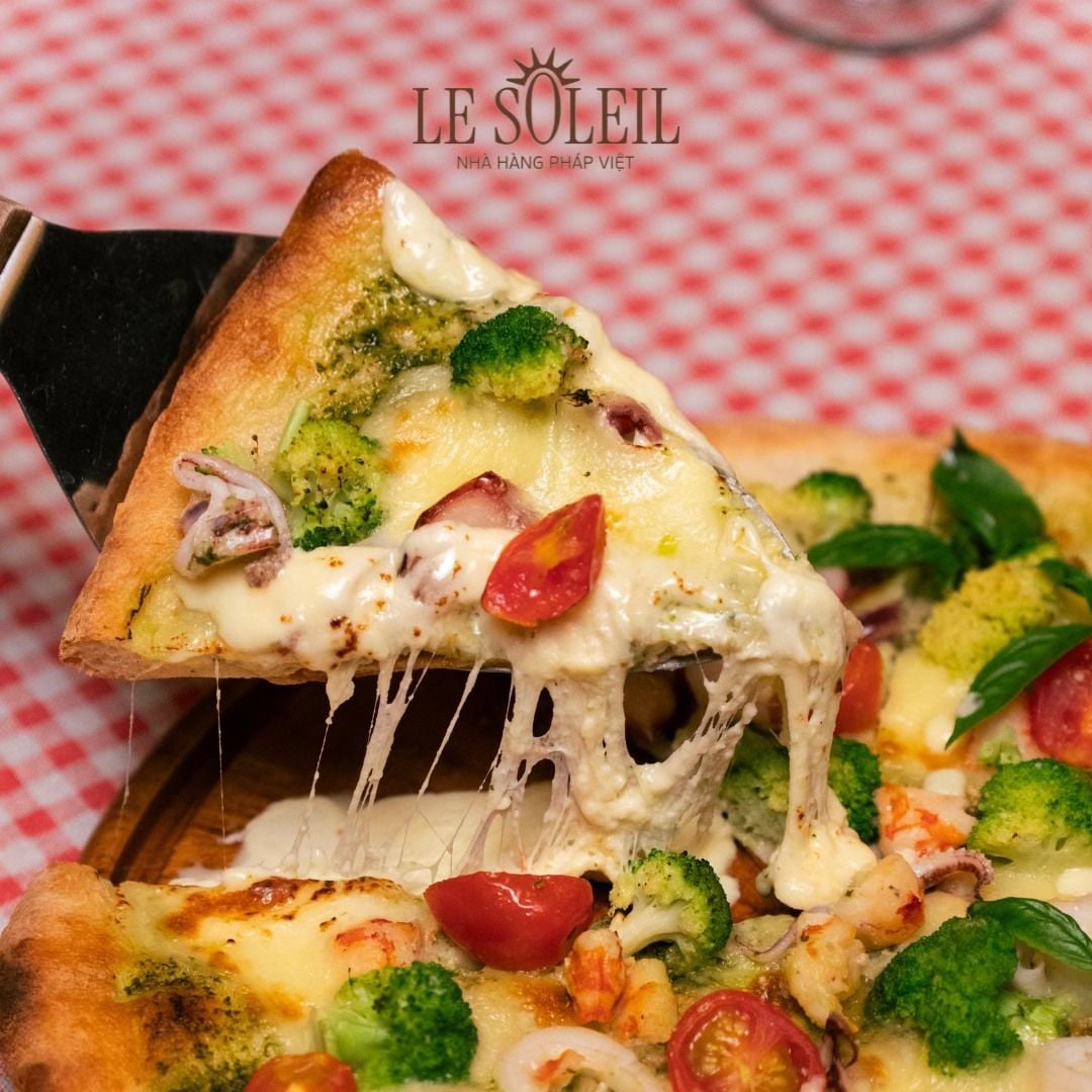 Le Soleil - 145 Nguyễn Tất Thành