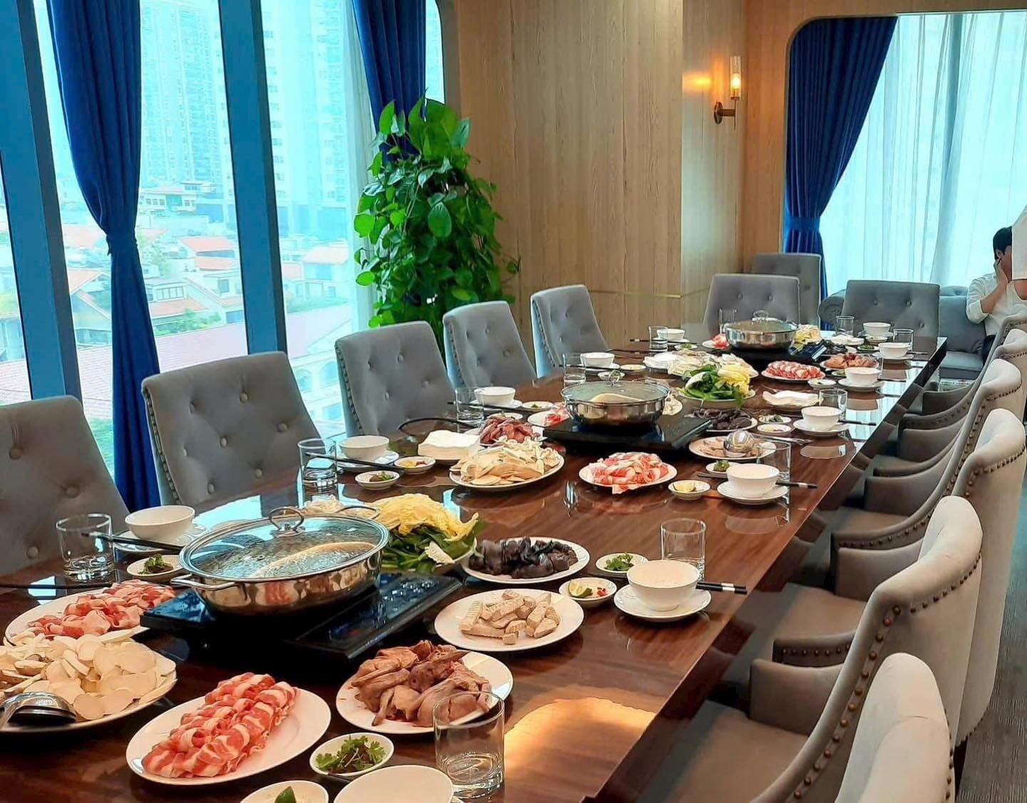 Nướng & Lẩu Gia Khánh - C01 L39 Lê Quang Đạo