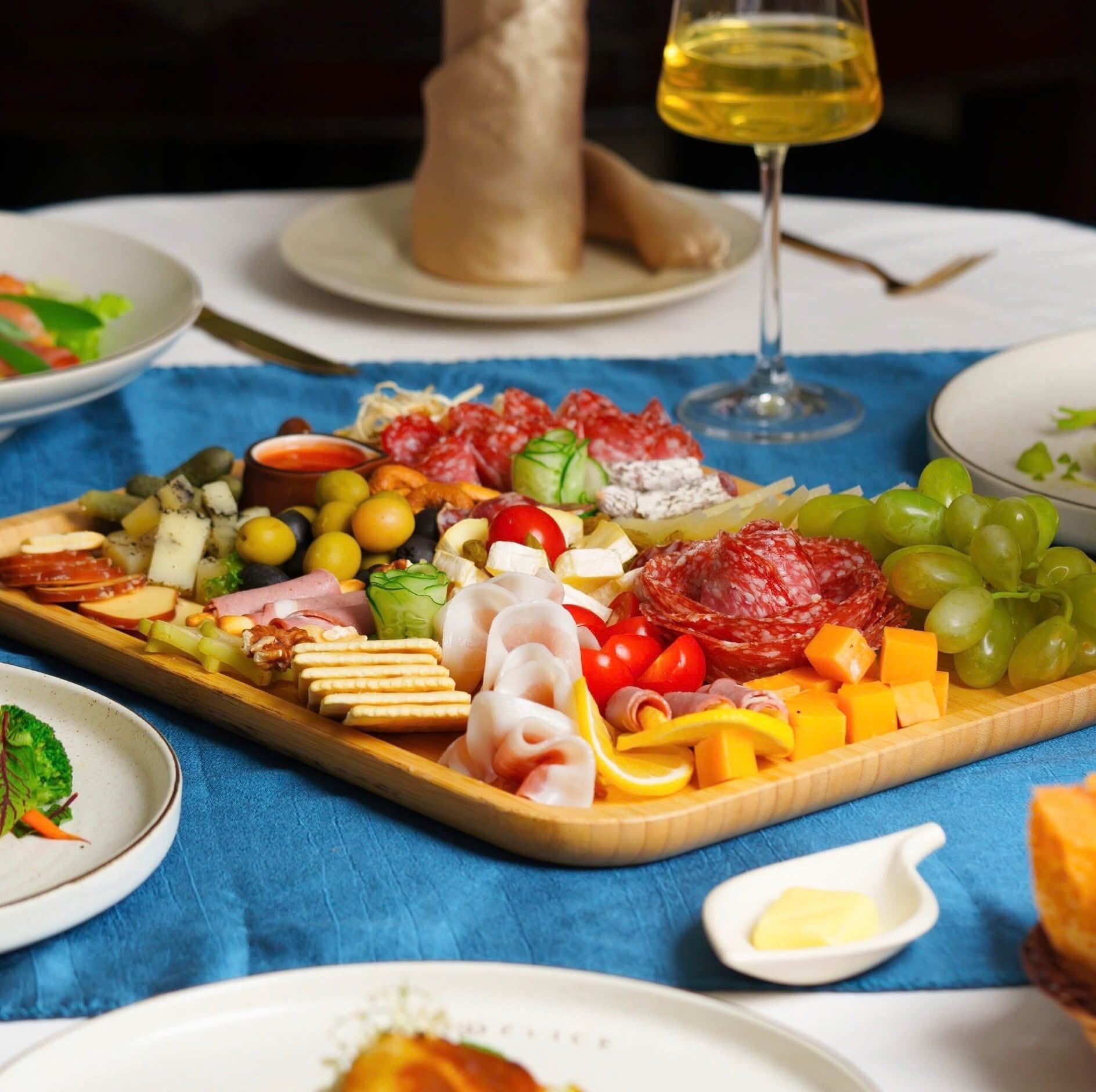 Au Délice French Restaurant - 27 Lê Văn Hưu