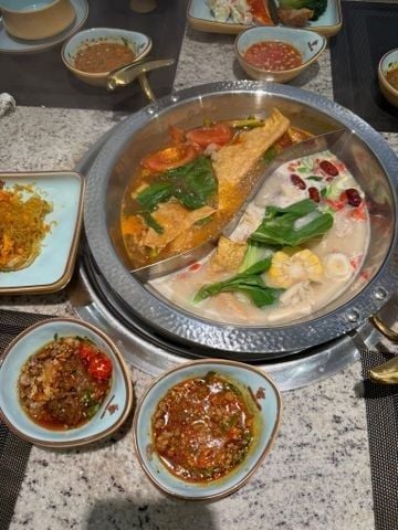 Shacha Niú - 21 Lê Văn Lương