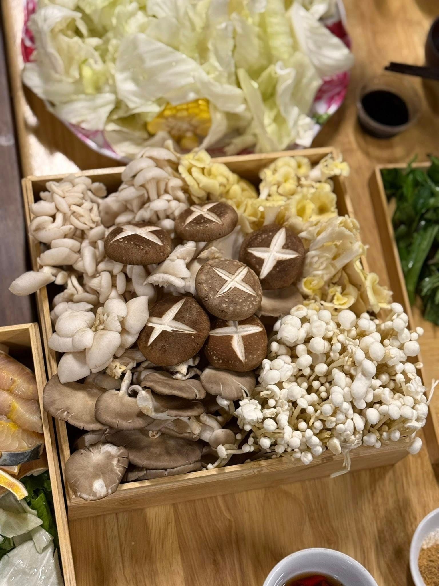 Nấm Kitchen - 98 Hoàng Quốc Việt