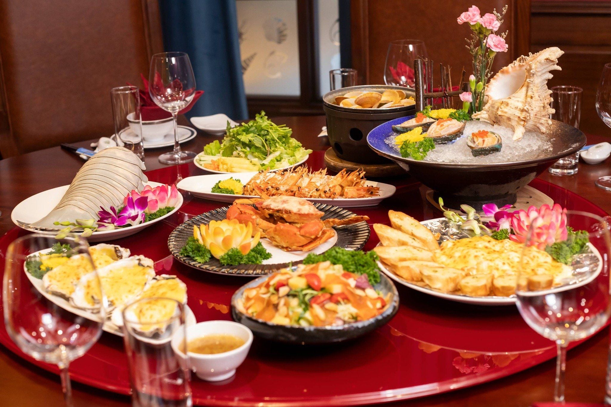 Thế Giới Hải Sản - 18 Trần Kim Xuyến