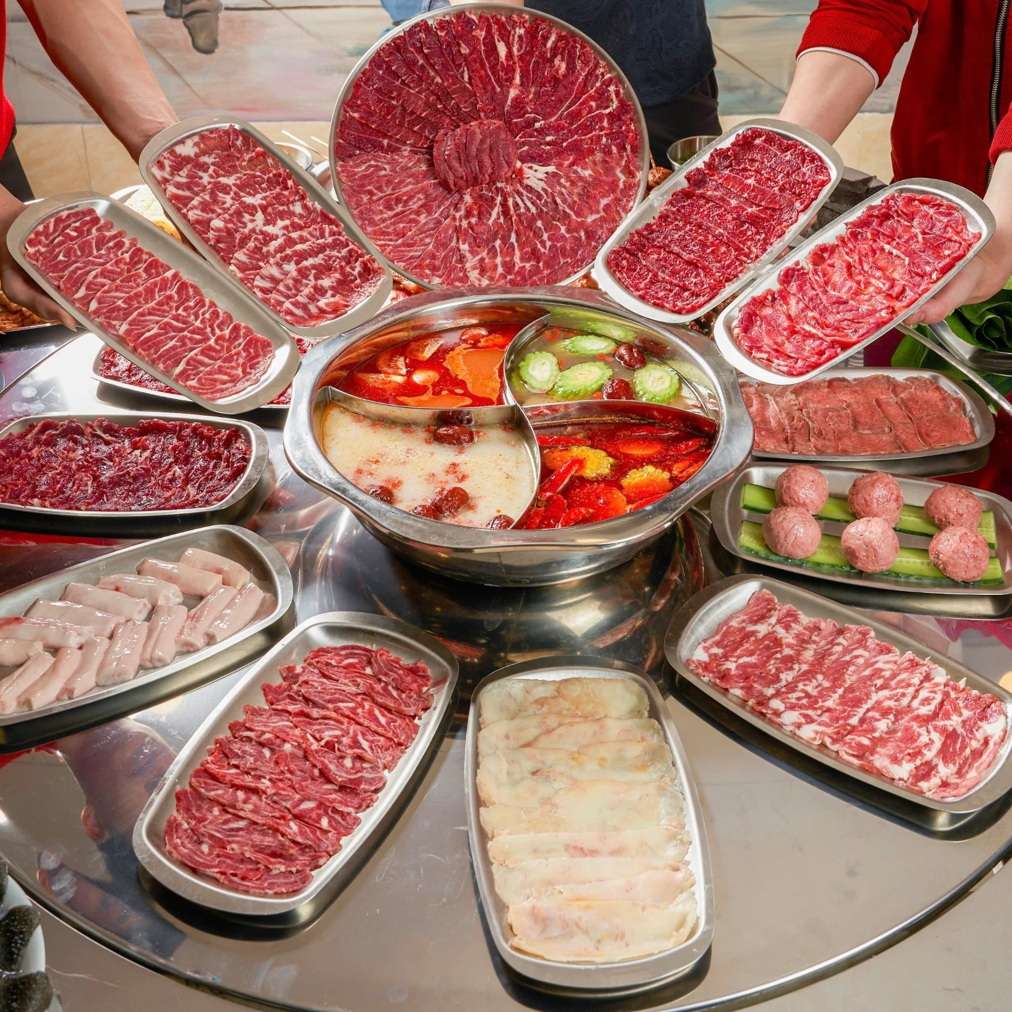 Lẩu Bò Triều Châu Số 1 - 790 Đường Láng