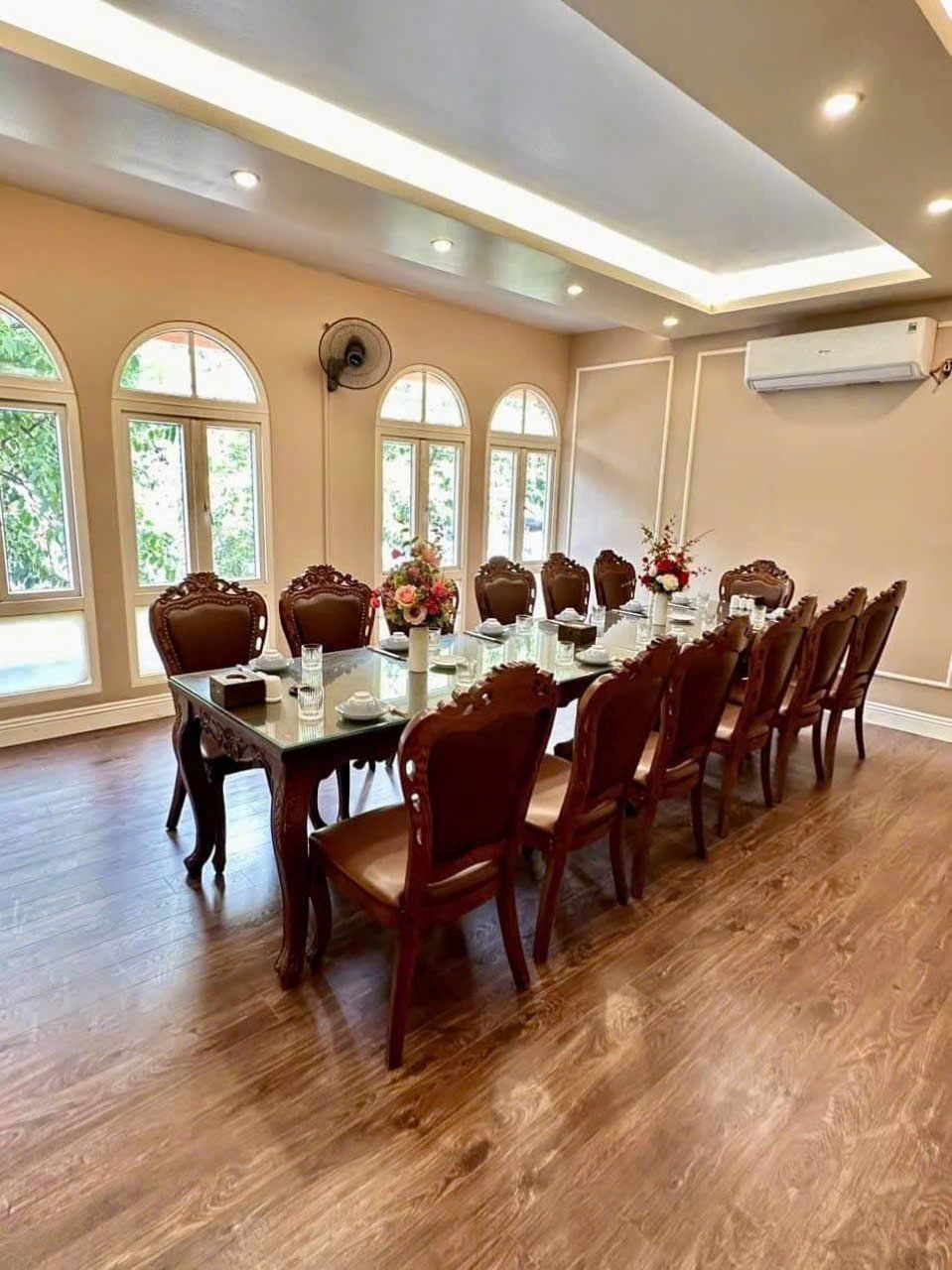 Quán Nhậu Tuấn Râu - 59 Yên Lãng