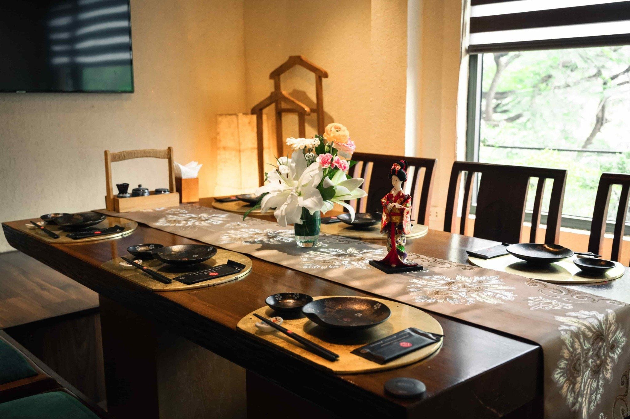 Hatoyama - 8 Vạn Phúc