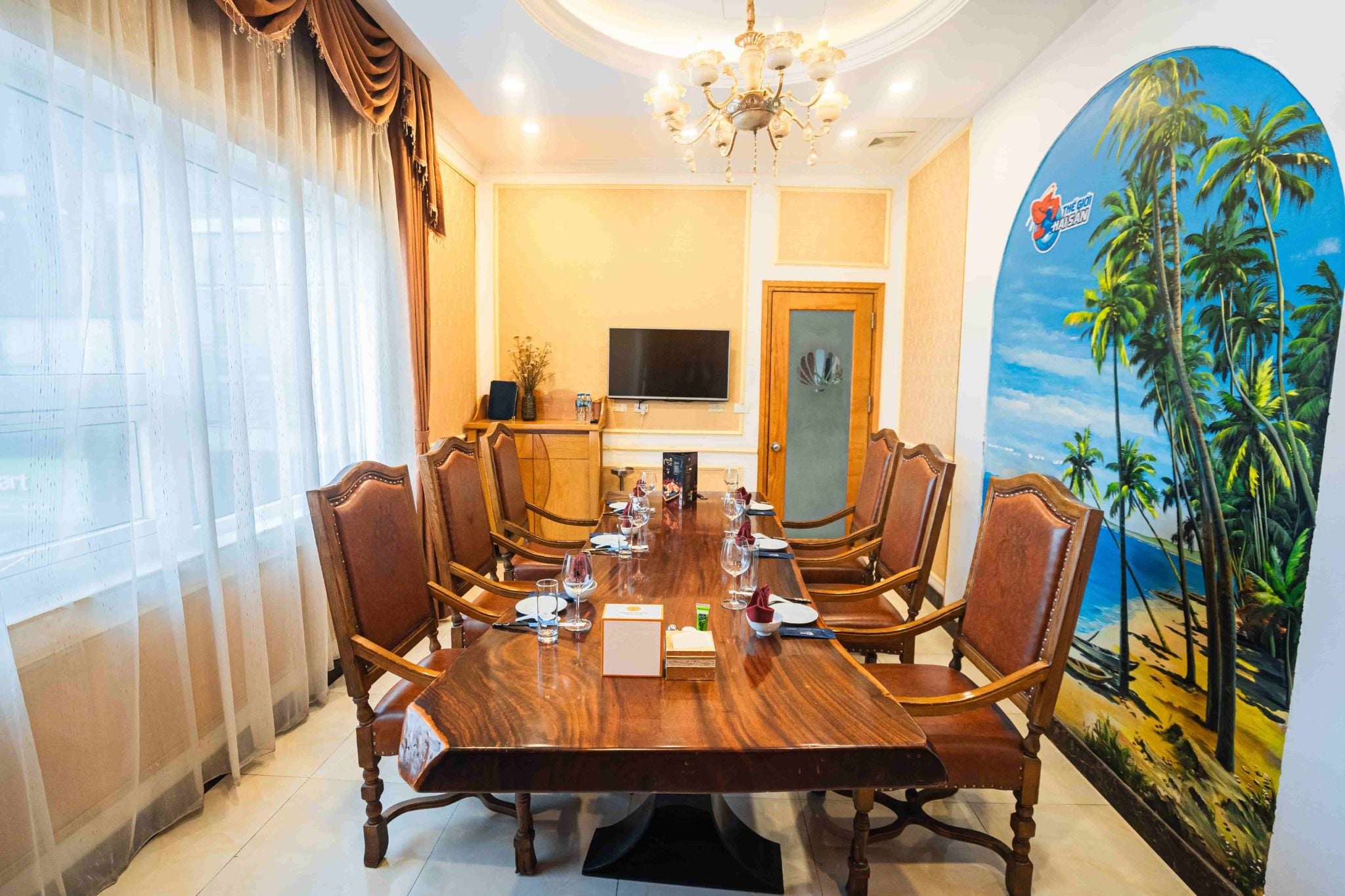 Thế Giới Hải Sản - 99 Mễ Trì