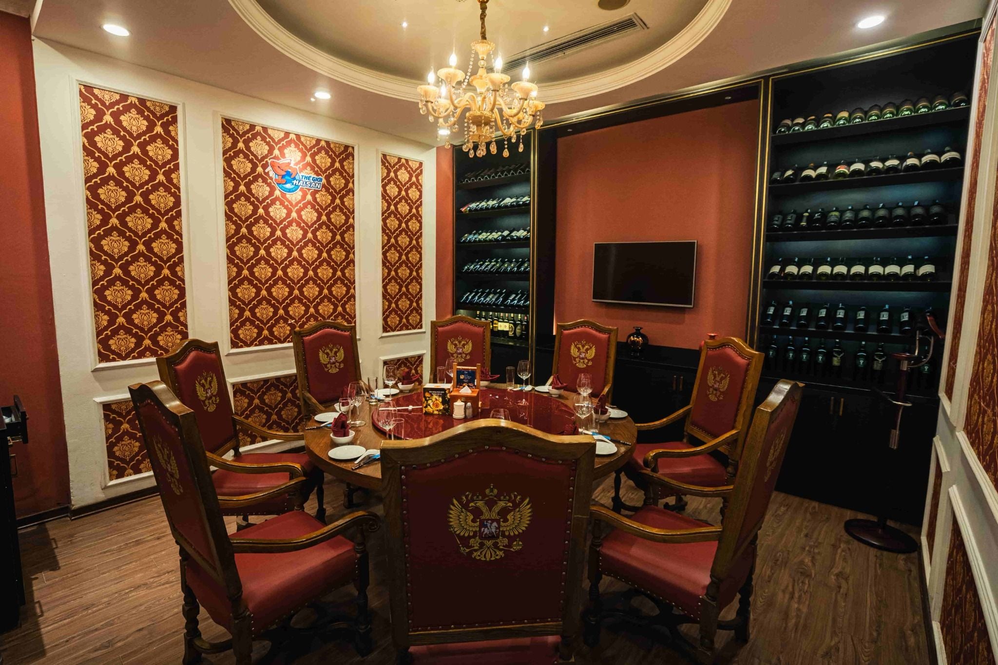 Thế Giới Hải Sản - 99 Mễ Trì