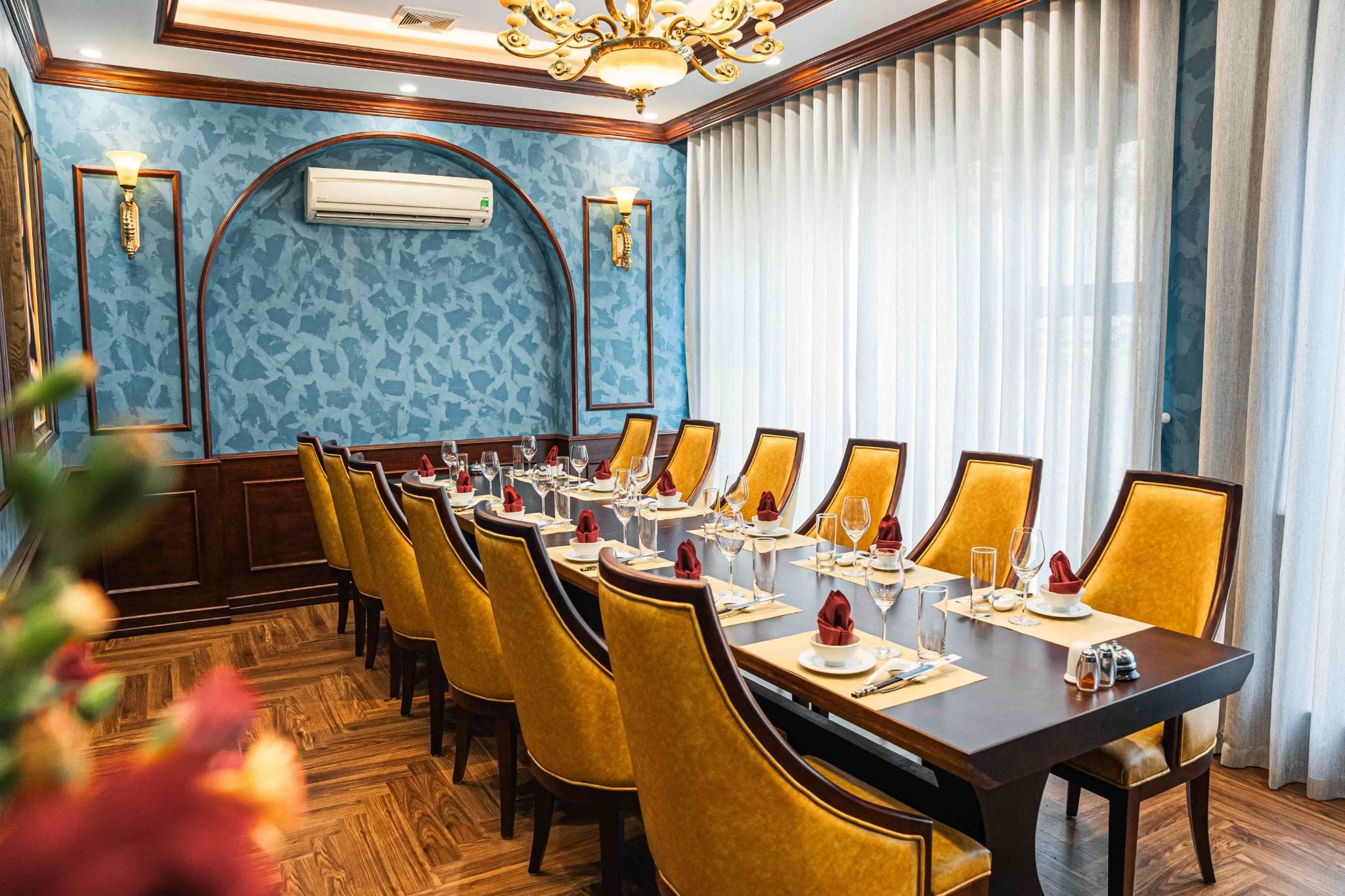 Thế Giới Hải Sản - 75A Trần Hưng Đạo