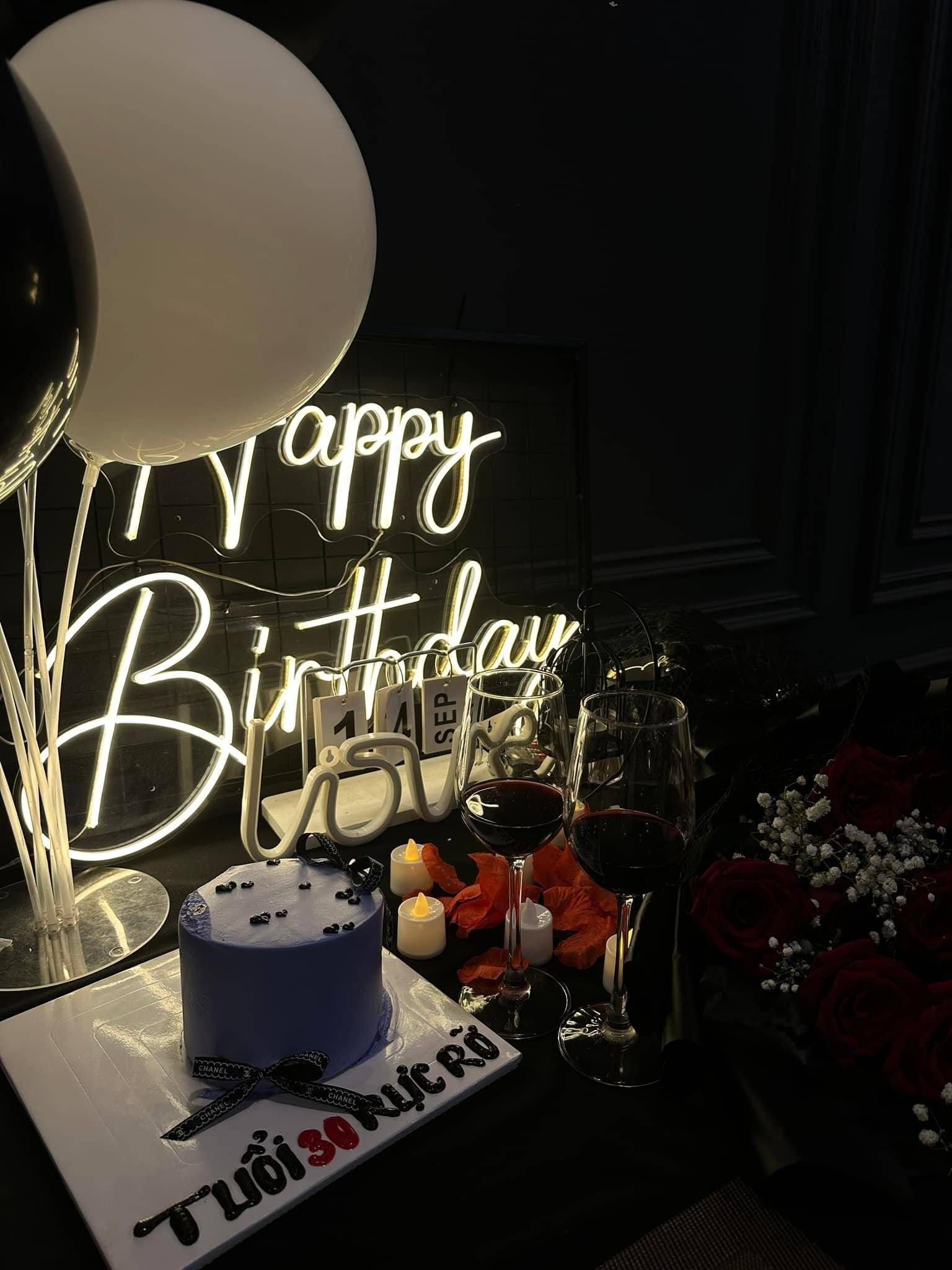 Stirling Steaks - 166 Hào Nam