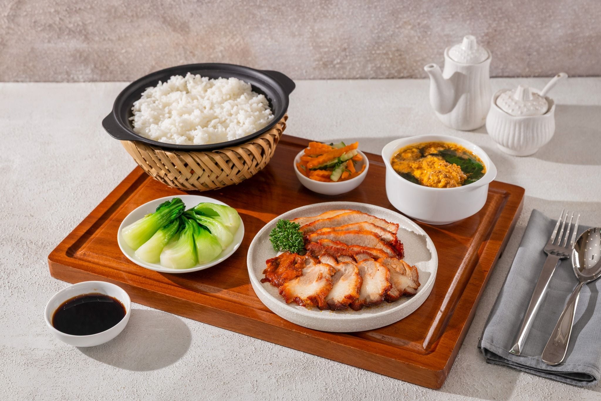 Ori Fusion Cuisine - Tầng 4 Tòa Oriental Square - KĐT Tây Hồ